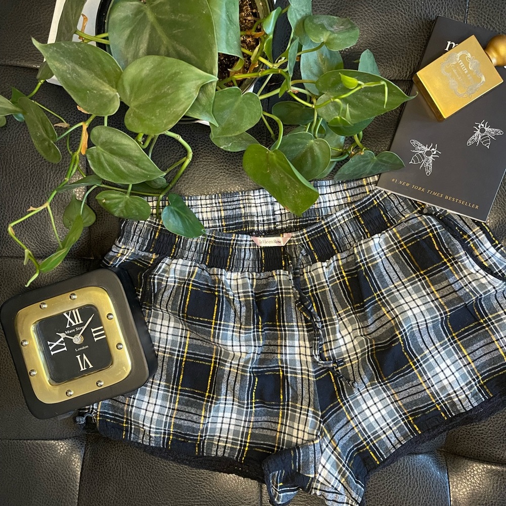 La Vie en Rose sleeping shorts